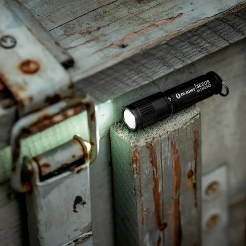 Фонарь-брелок Olight I3E EOS black