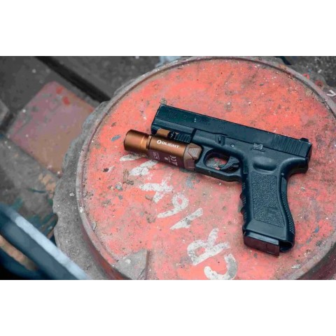 Ліхтар Olight Valkyrie Turbo Desert tan