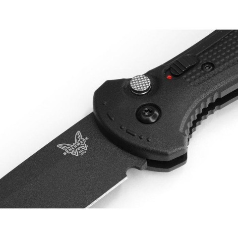 Ніж Benchmade 