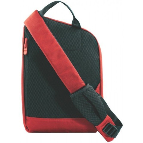 Сумка Victorinox Travel Accessories 4.0 Gear Sling верт. наплічна с RFID захистом Черв. (24x34x10)