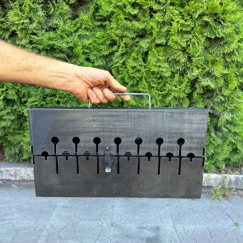 Переносний дворівневий Мангал-валіза на 8 шампурів 2мм