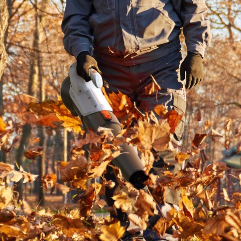 Акумуляторна повітродувка садова Litheli, живлення від павербанку (УМБ Litheli Power Bank 10000 mAh, 45 W, 2А в комплекті)