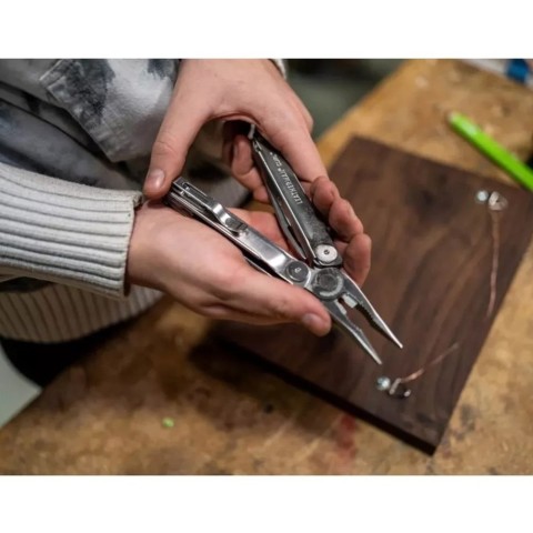 Мультитул Leatherman Curl
