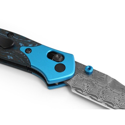 Ніж Benchmade