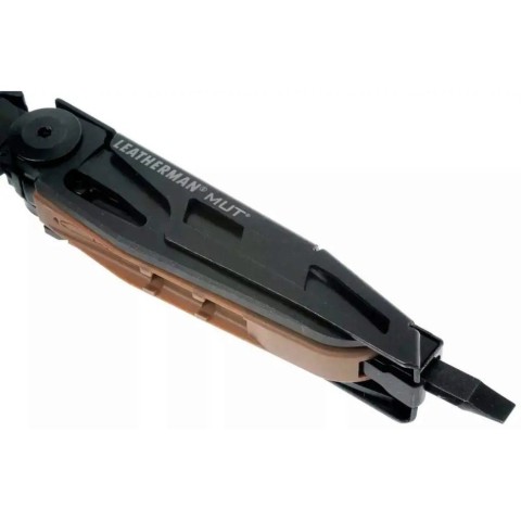 Мультиінструмент Leatherman MUT EOD black, чохол Molle (олива), картонна коробка