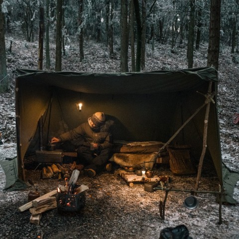 Тент Naturehike NH21YW157, темно-зелений