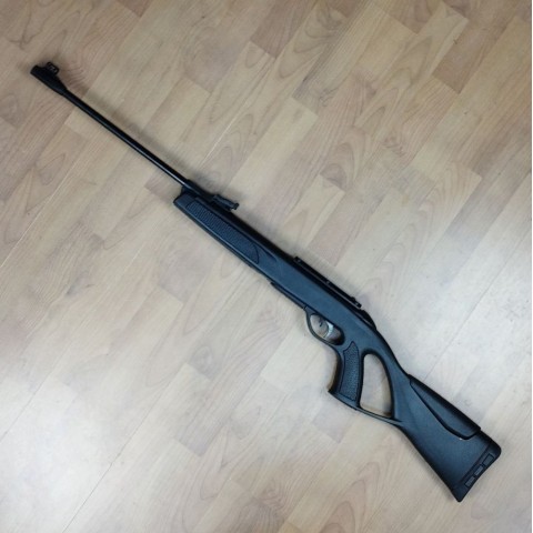 Пневматична гвинтівка Gamo Elite X уцінка