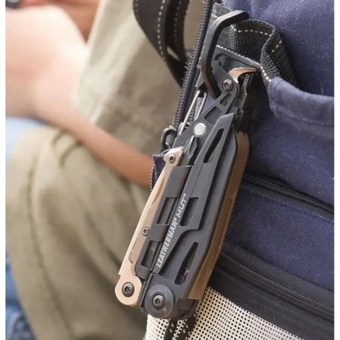 Мультиінструмент Leatherman MUT EOD black, чохол Molle (олива), картонна коробка