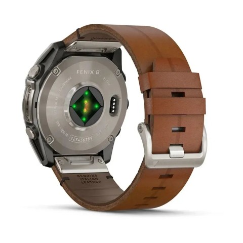 Смарт-часы Garmin fenix 8 AMOLED (51 мм) Sapphire титановый с каштановым кожаным ремешком
