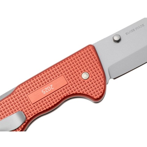 Складаний ніж Victorinox EVOKE Stone Red 0.9415.L25