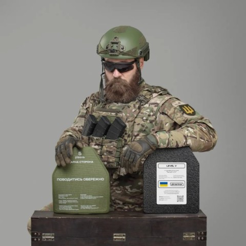 Керамічні бронеплити 5-го класу. Вага 2.9 кг.Розмір  L. Карбід кремнію