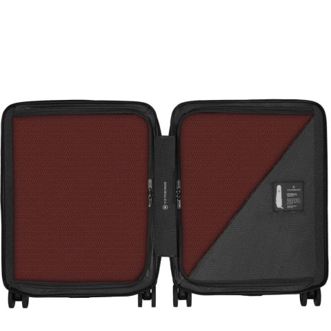Валіза Victorinox AIROX/Victorinox Red Маленька
