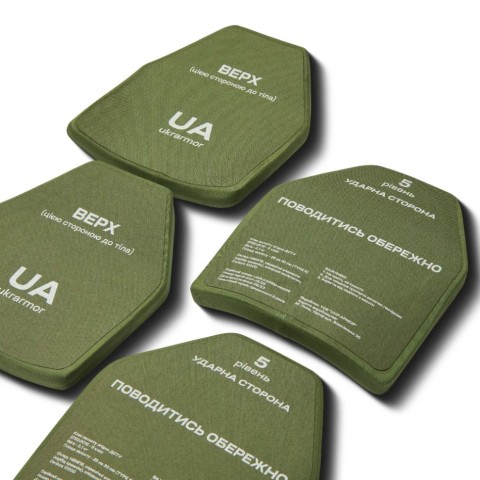 Керамічні бронеплити 5-го класу. Вага 2.2 кг.Розмір M. Карбід кремнію