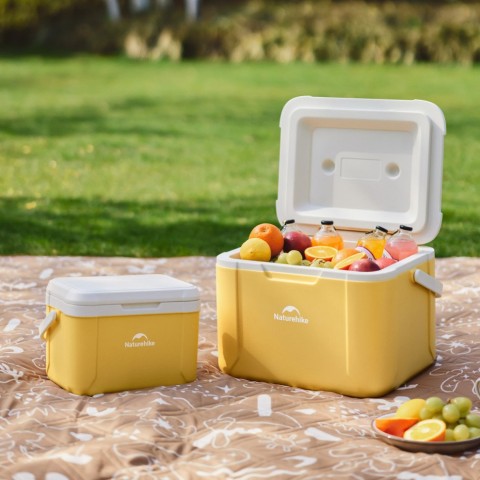 Туристичний холодильник Naturehike CNK2450CF012, 18 л, жовтий
