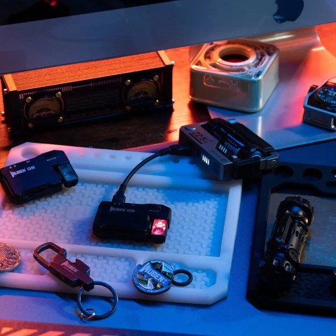 Фонарь Wuben G5 Keychain Compact Flashlight 400 Lum green