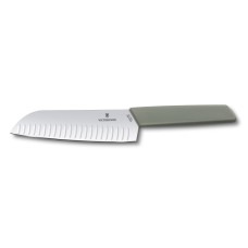 Кухонний ніж Victorinox Swiss Modern Santoku лезо 17см ріфл. з зел. ручкою (блістер)
