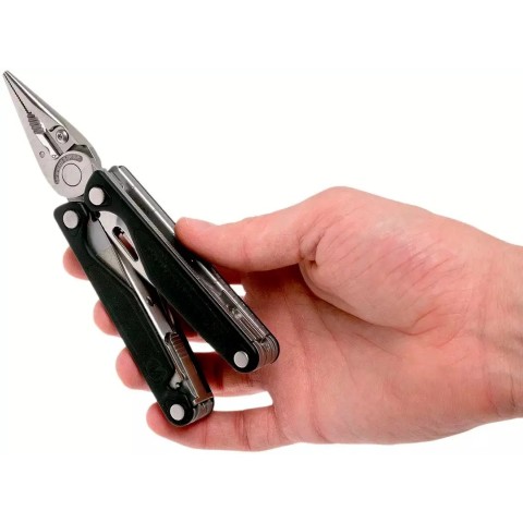 Мультитул Leatherman 832516 CHARGE PLUS метрич. биты, синтет. чехол, карт. коробка silver