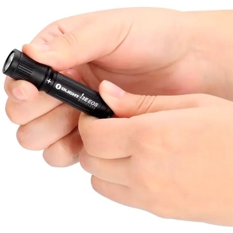 Фонарь-брелок Olight I3E EOS black
