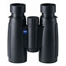 Бинокль Zeiss Conquest 8x30