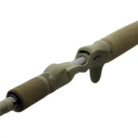 Спиннинг Savage Gear SG4 Big Bait Specialist BC 8'1